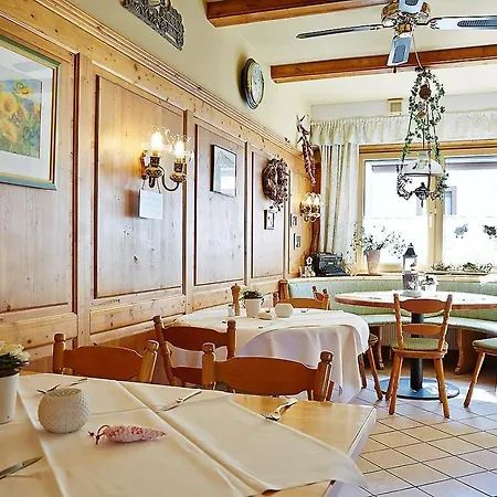 Schmankerlburg & Restaurant Hotel Dieburg